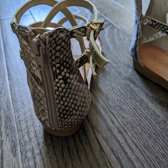 Sandals - Picture 2 of 4